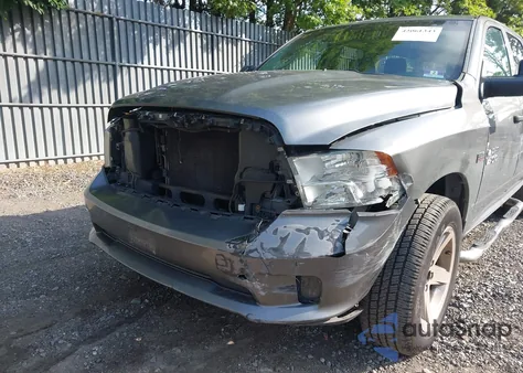 2013 Ram 1500 Express z USA, uszkodzony, nr VIN 1C6RR7KT2DS520053